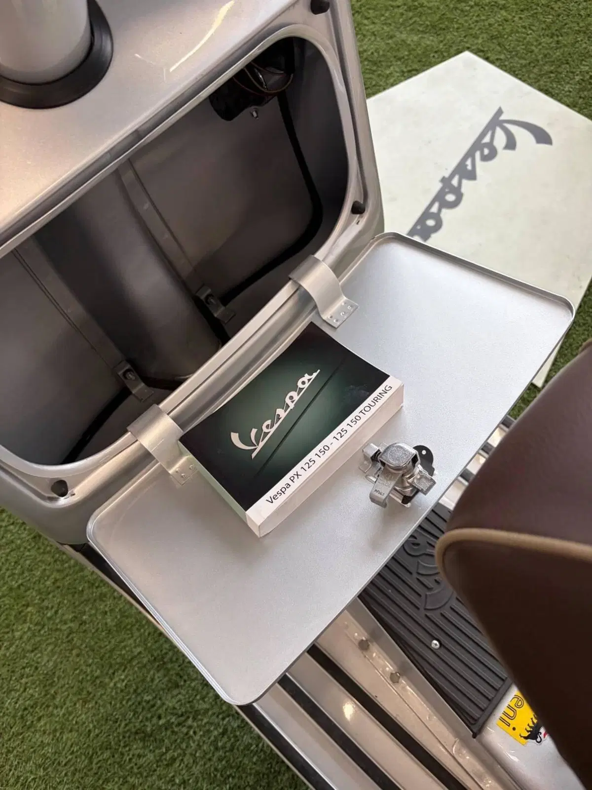 Vespa PX 150 Settantesimo (2016) (9)