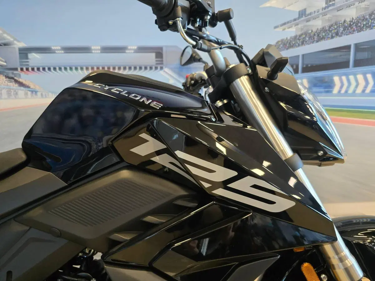 Cyclone Battlo 5S (2025 - 26) (18)