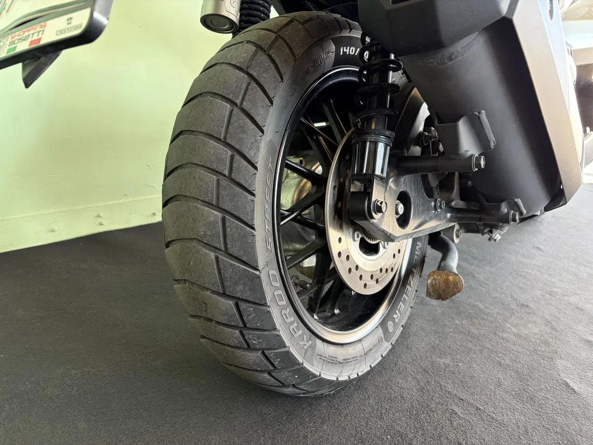 Honda ADV 350 (2022 - 24) (17)