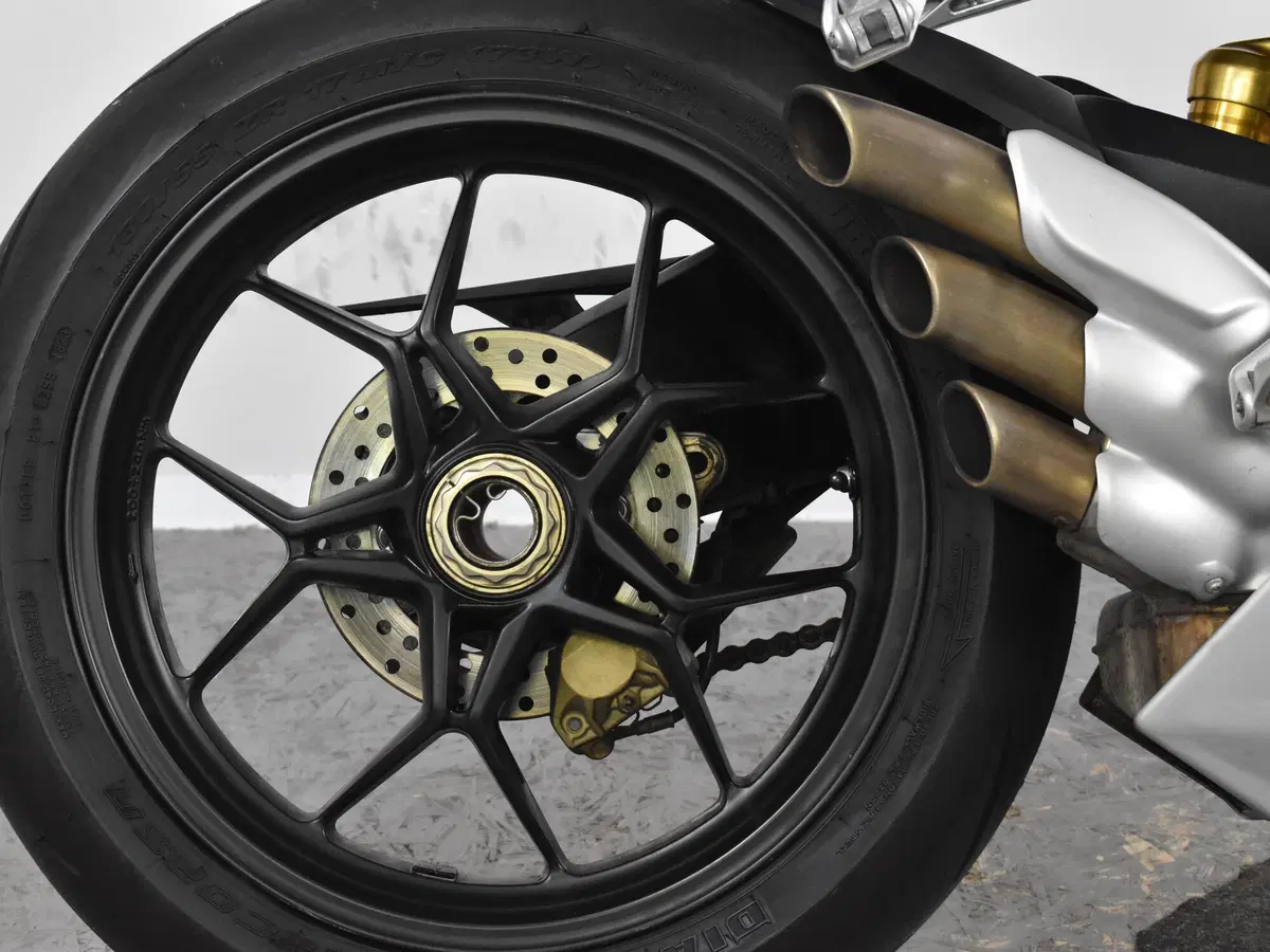 MV Agusta F3 675 EAS ABS (2011 - 17) (11)