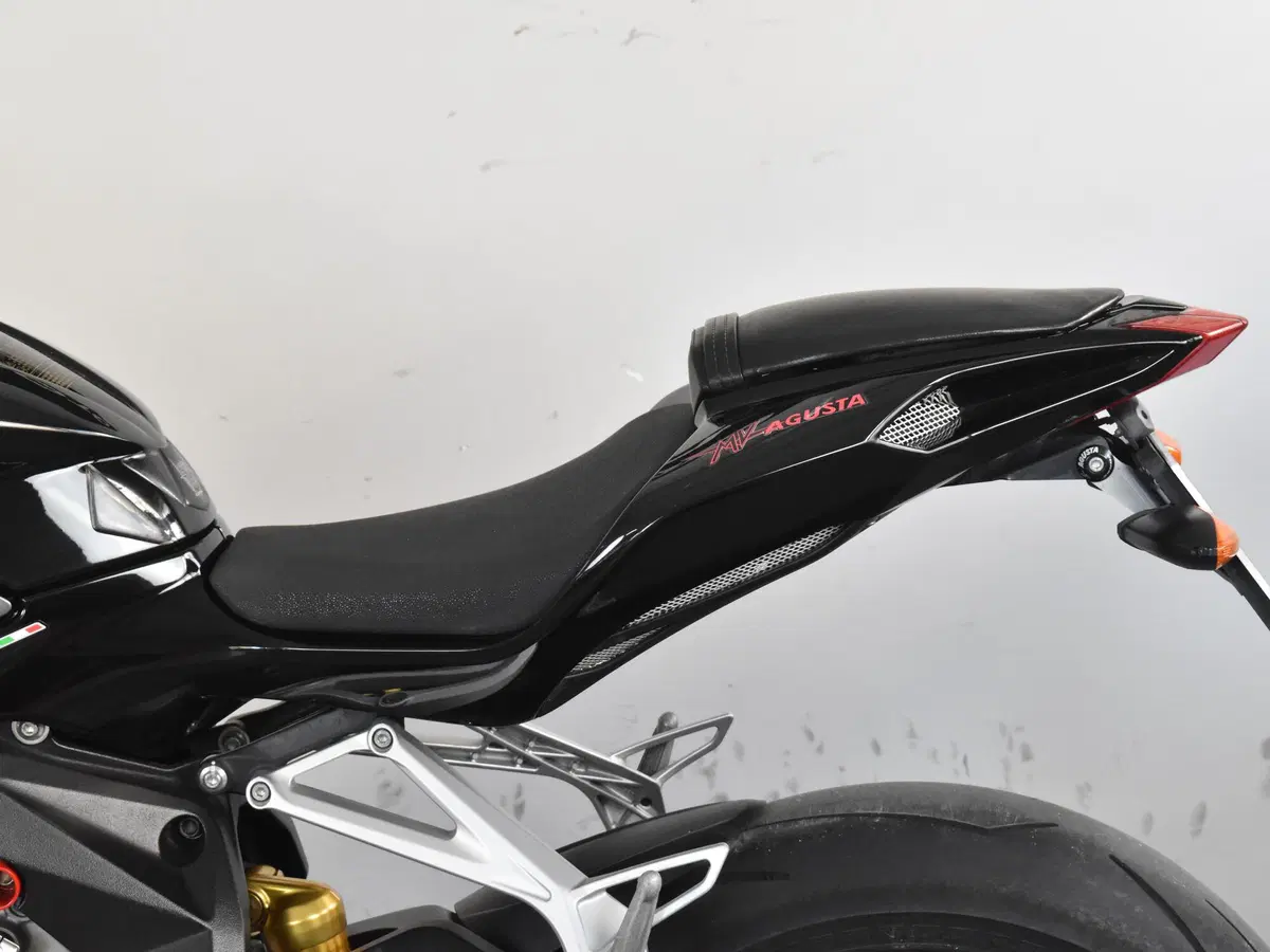 MV Agusta F3 675 EAS ABS (2011 - 17) (18)