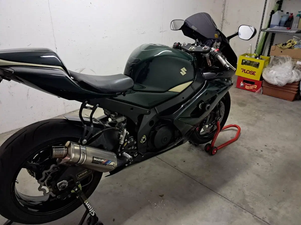 Suzuki GSX-R1000 (2005 - 06) (5)