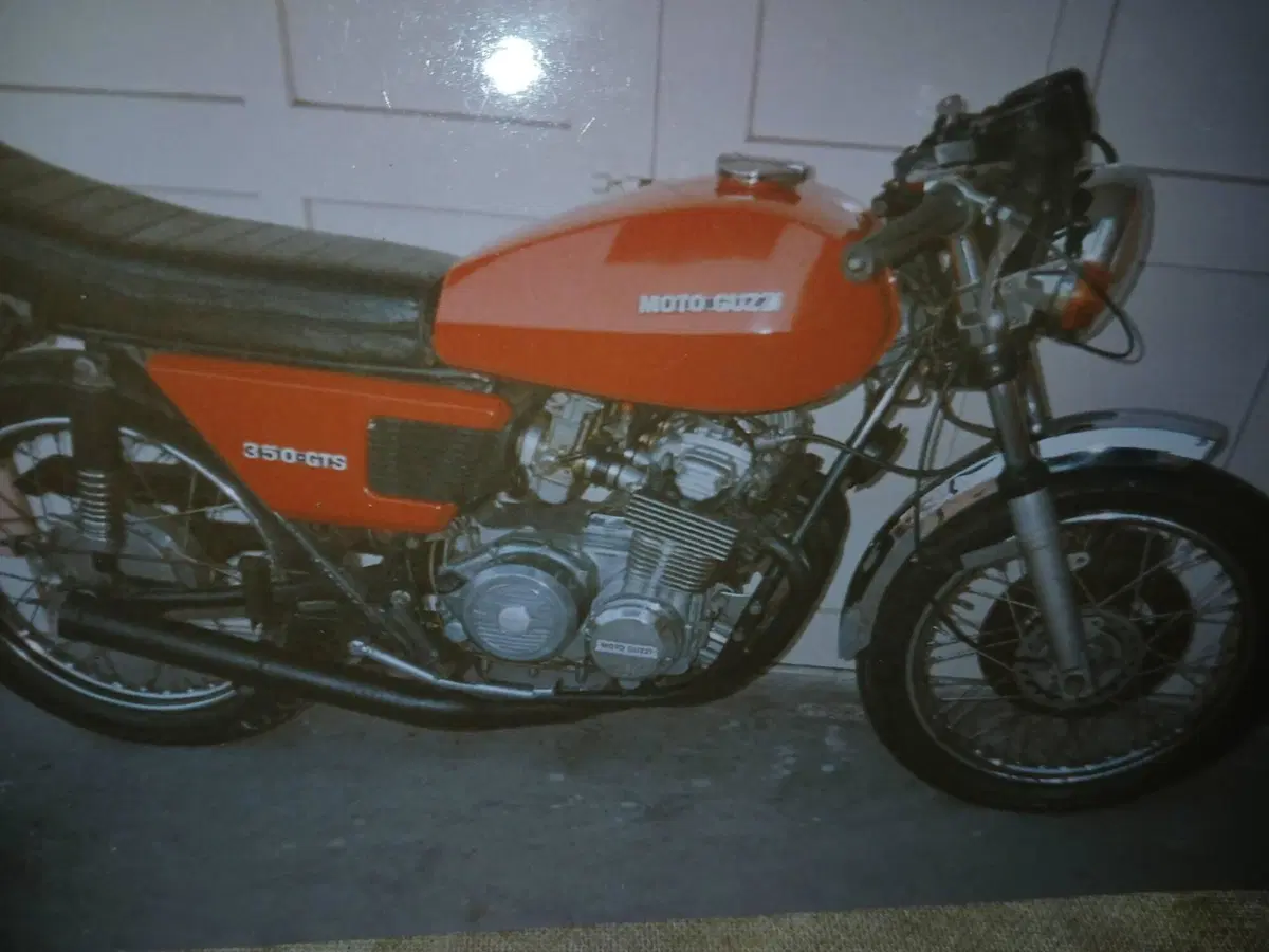 Moto Guzzi GTS 350 (2)