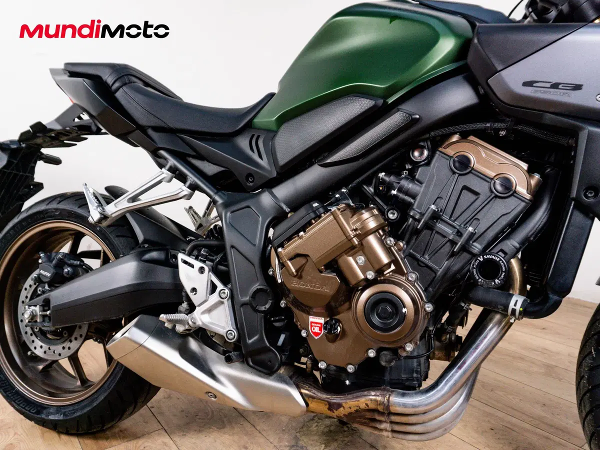 Honda CB 650 R E-Clutch (2024 - 26) (5)
