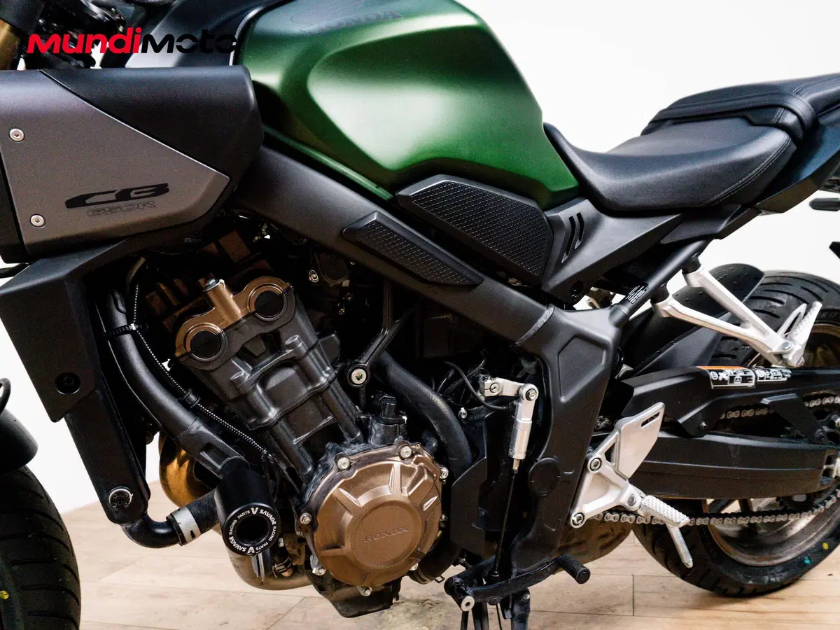 Honda CB 650 R E-Clutch (2024 - 26) (9)