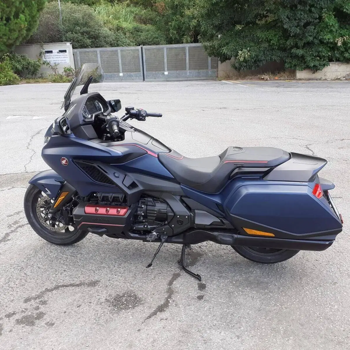 Honda GL 1800 Gold Wing DCT (2021 - 24) (2)