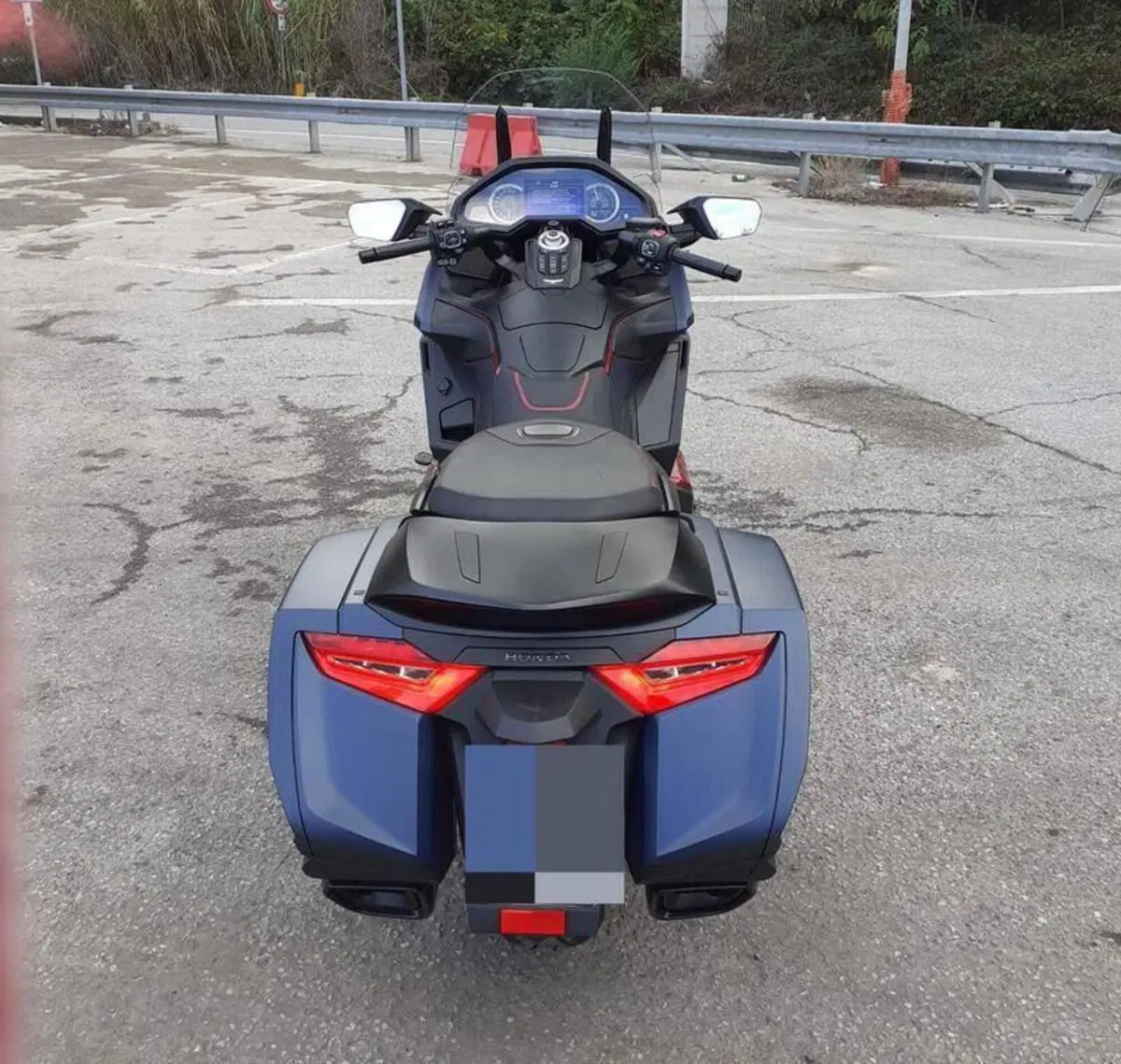 Honda GL 1800 Gold Wing DCT (2021 - 24) (4)