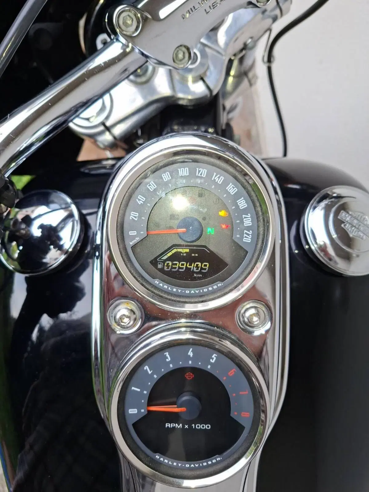 Harley-Davidson 107 Low Rider (2018 - 20) - FXLR (3)