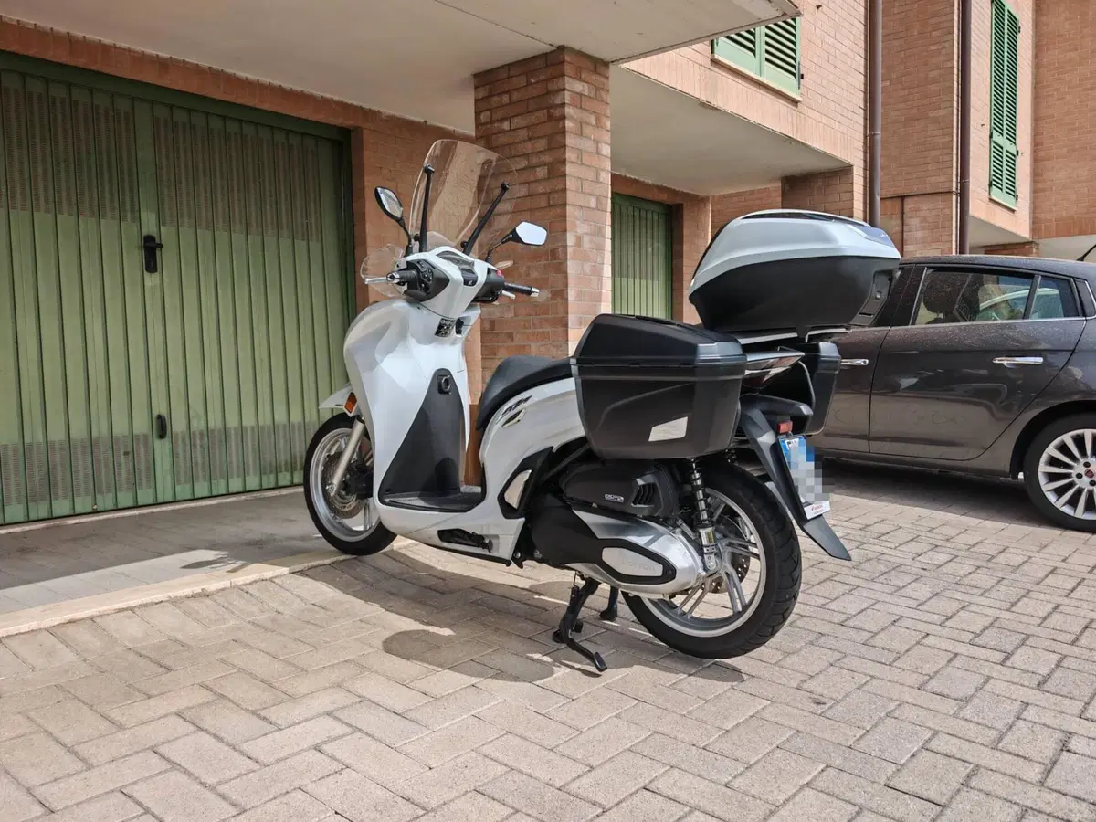 Honda SH 350 (2021 - 24) (15)