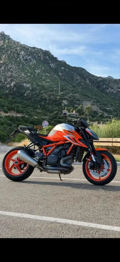 KTM 1290 Super Duke R (2021 - 23) usata