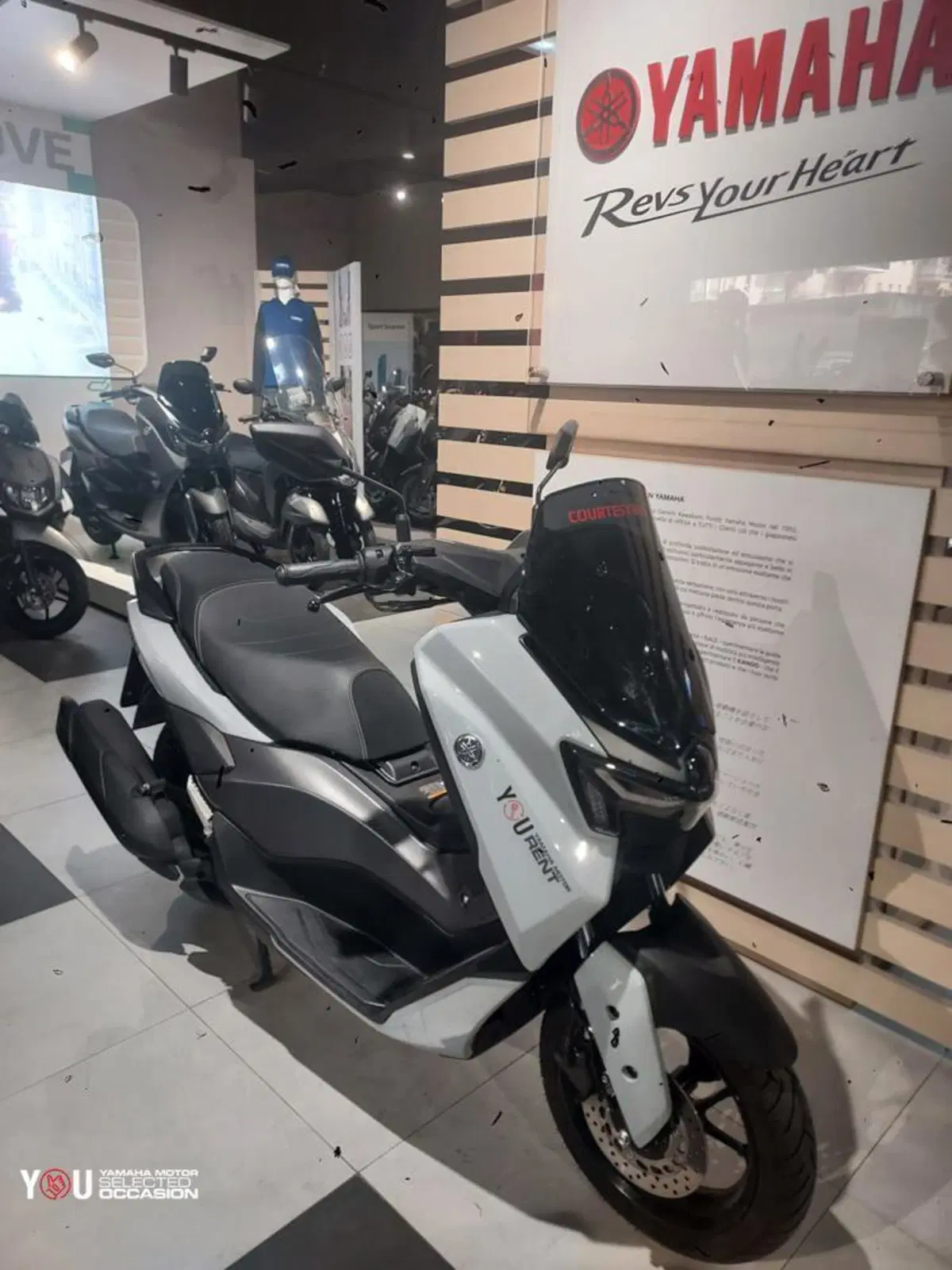 Yamaha N-Max 125 Tech Max (2025 - 26) (8)