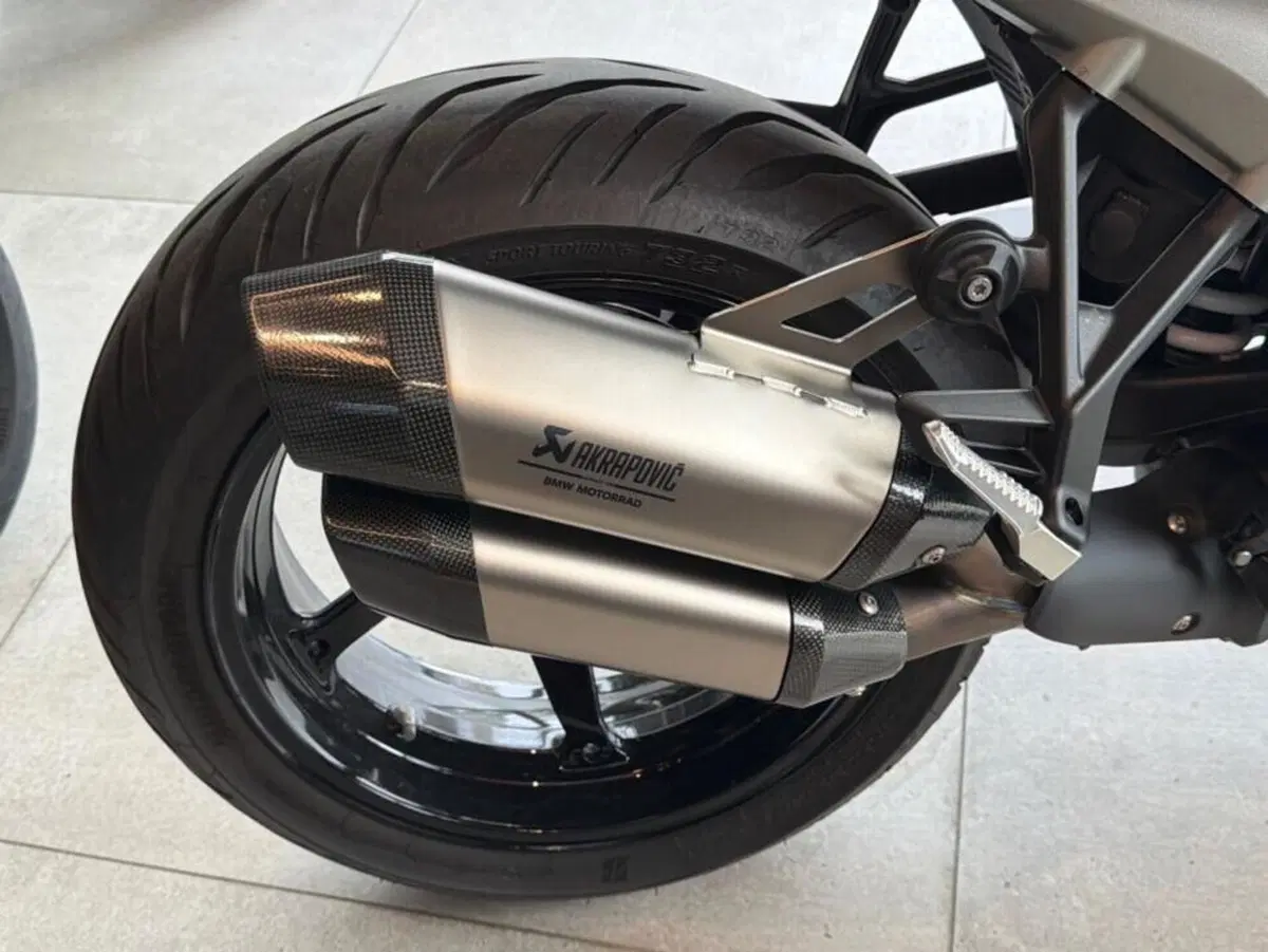 Bmw R 1300 R (2026 - 27) (11)