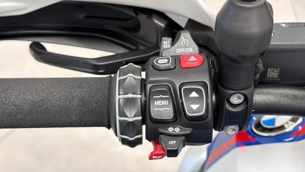 Bmw R 1300 GS (2023 - 26) (7)