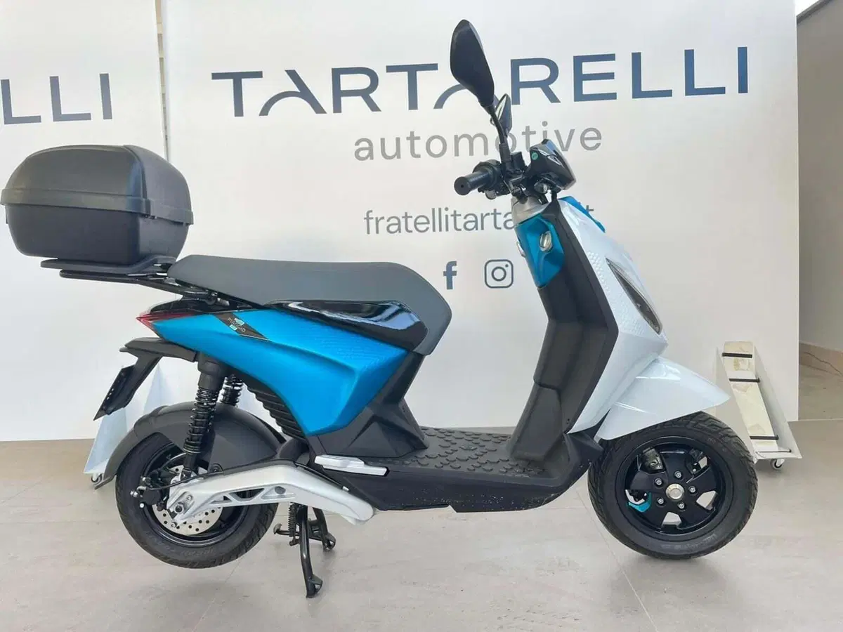 Piaggio 1 (2022 - 26) (2)