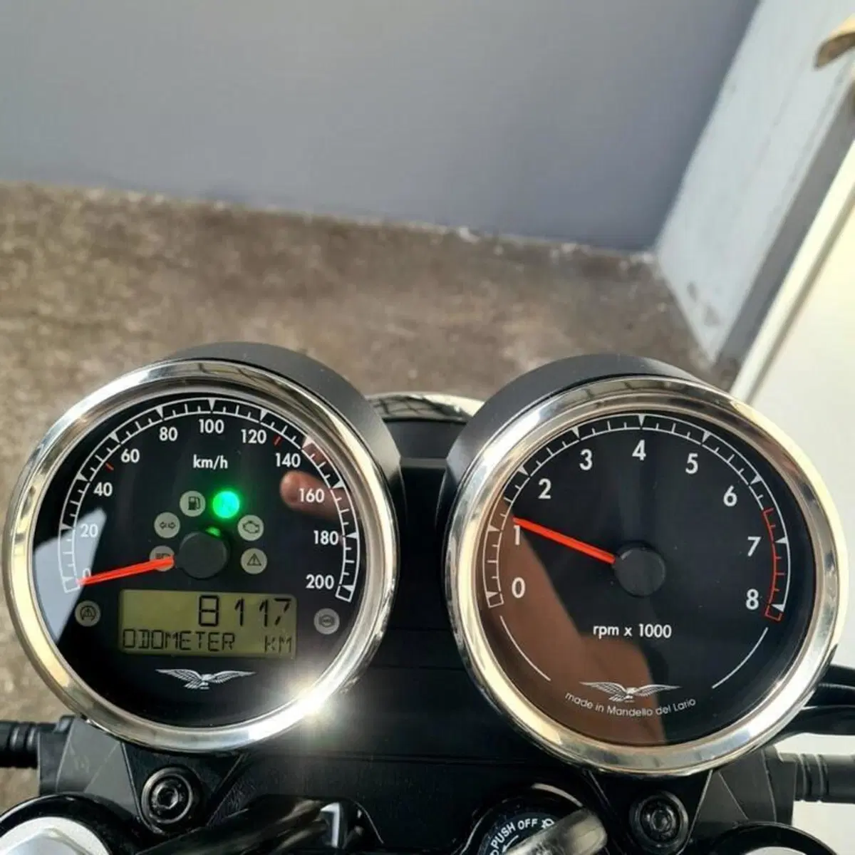 Moto Guzzi V7 850 Stone Special Abs (2021) (6)