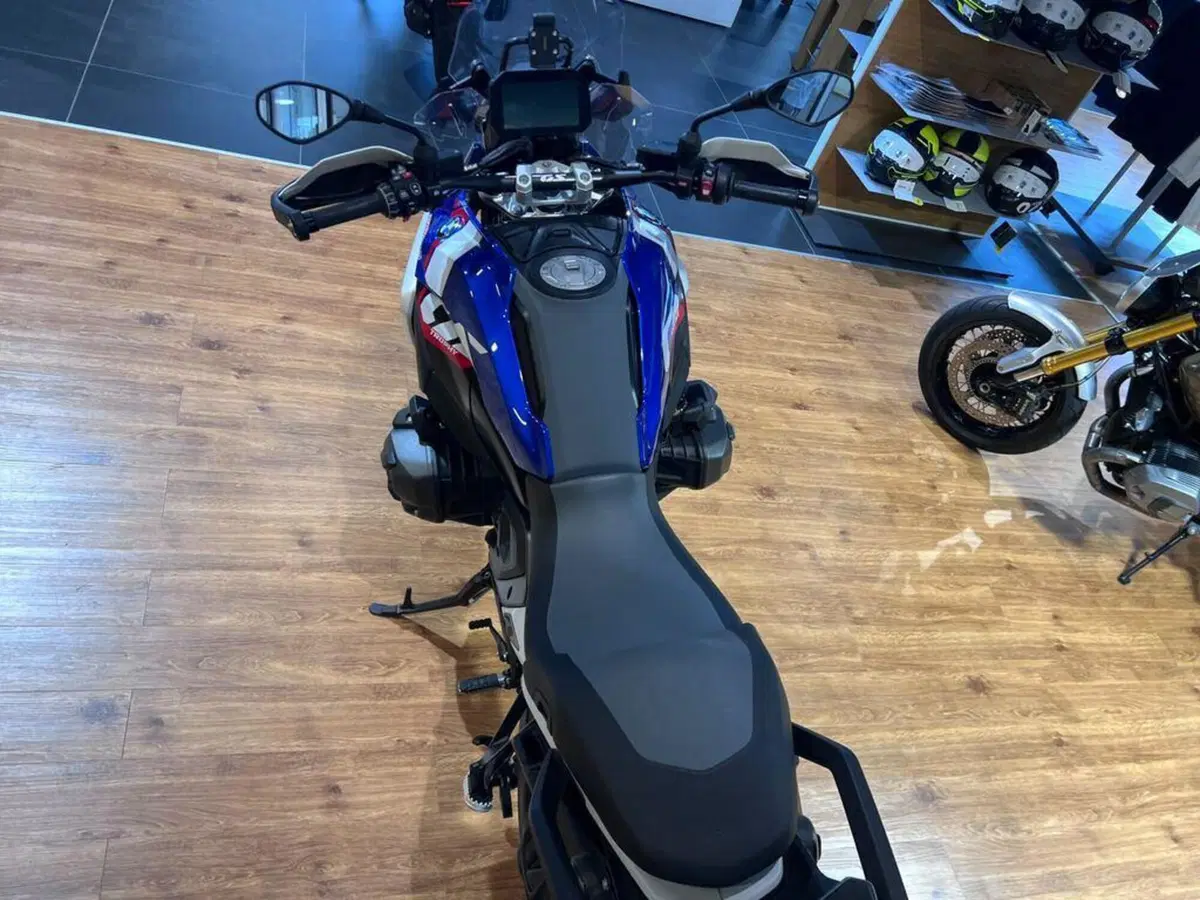 Bmw R 1300 GS (2023 - 26) (7)