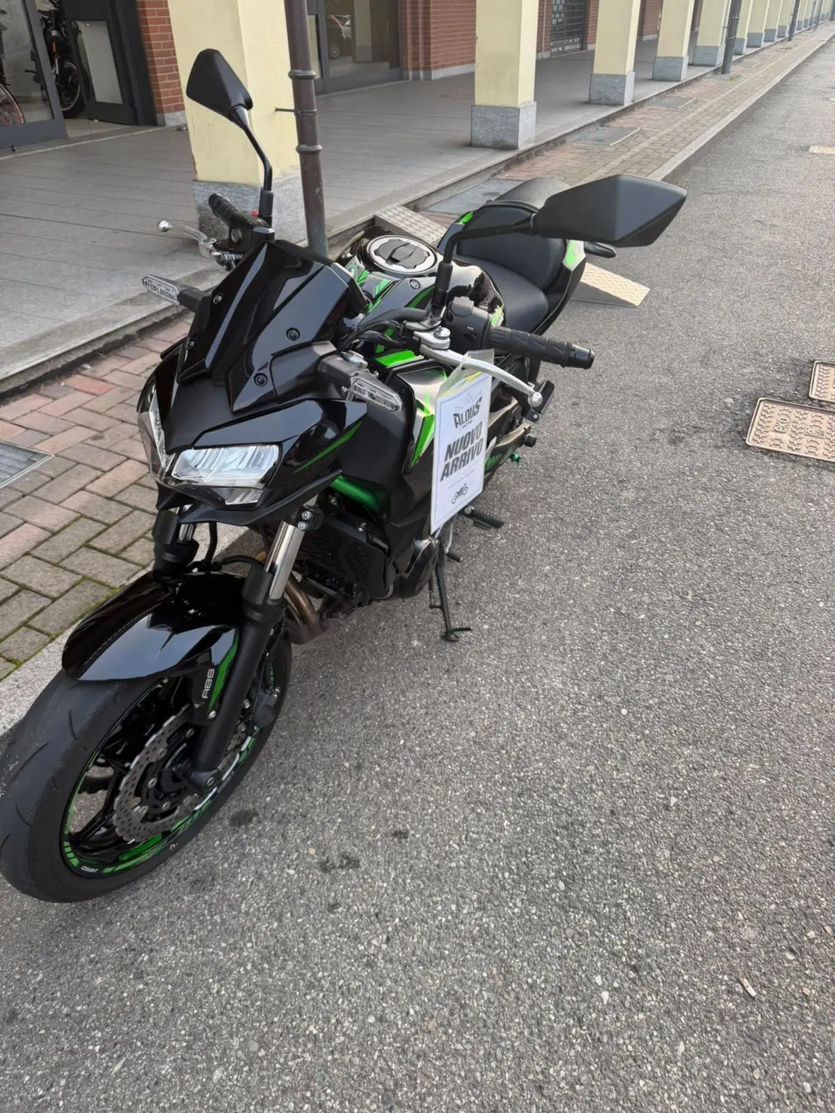 Kawasaki Z 650 (2025 - 27) (6)