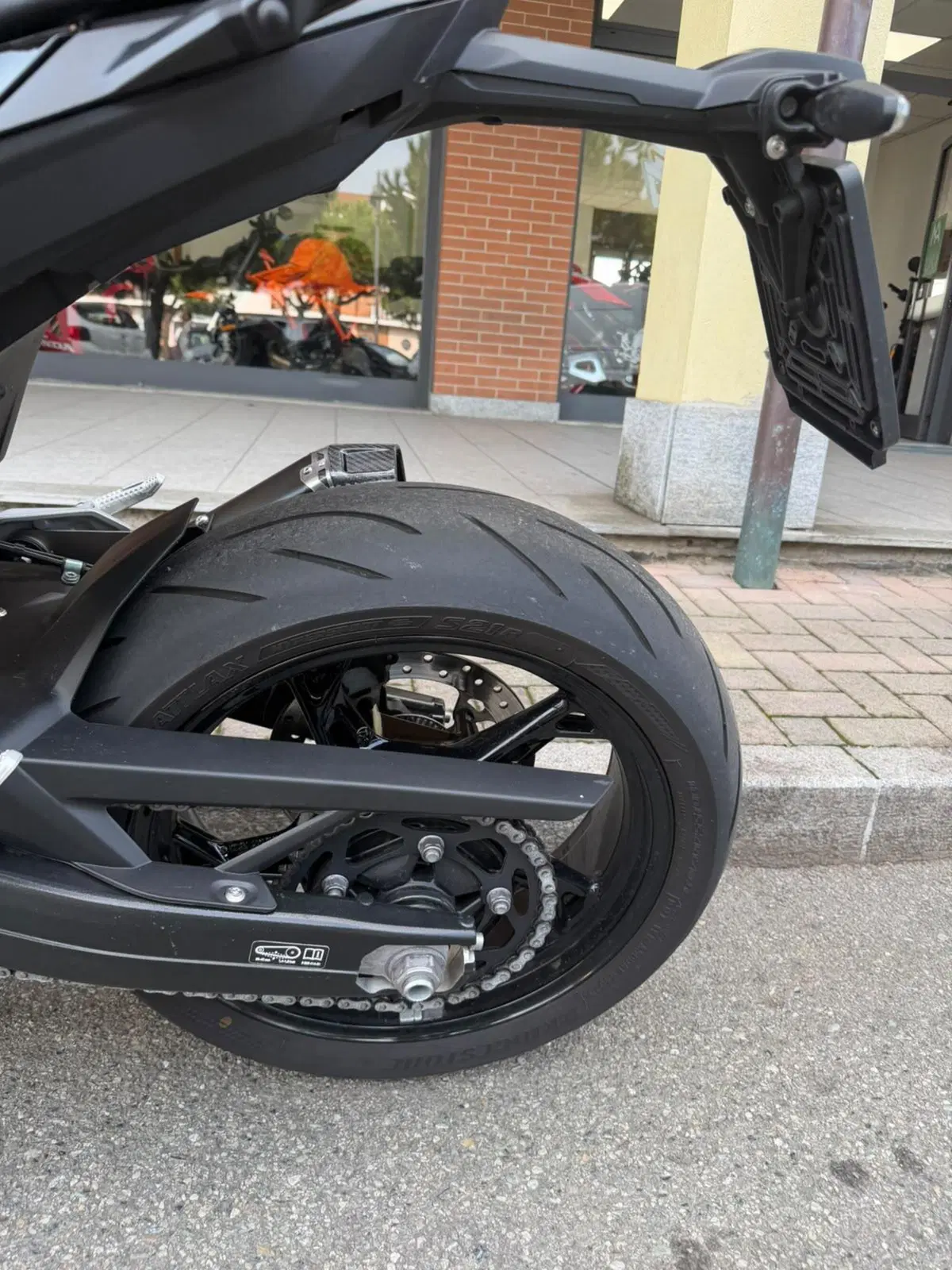 Bmw F 900 R (2025 - 27) (6)