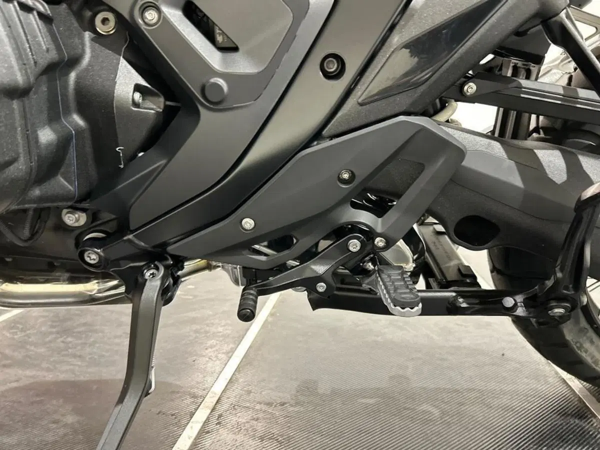 Bmw R 1300 GS (2023 - 26) (13)