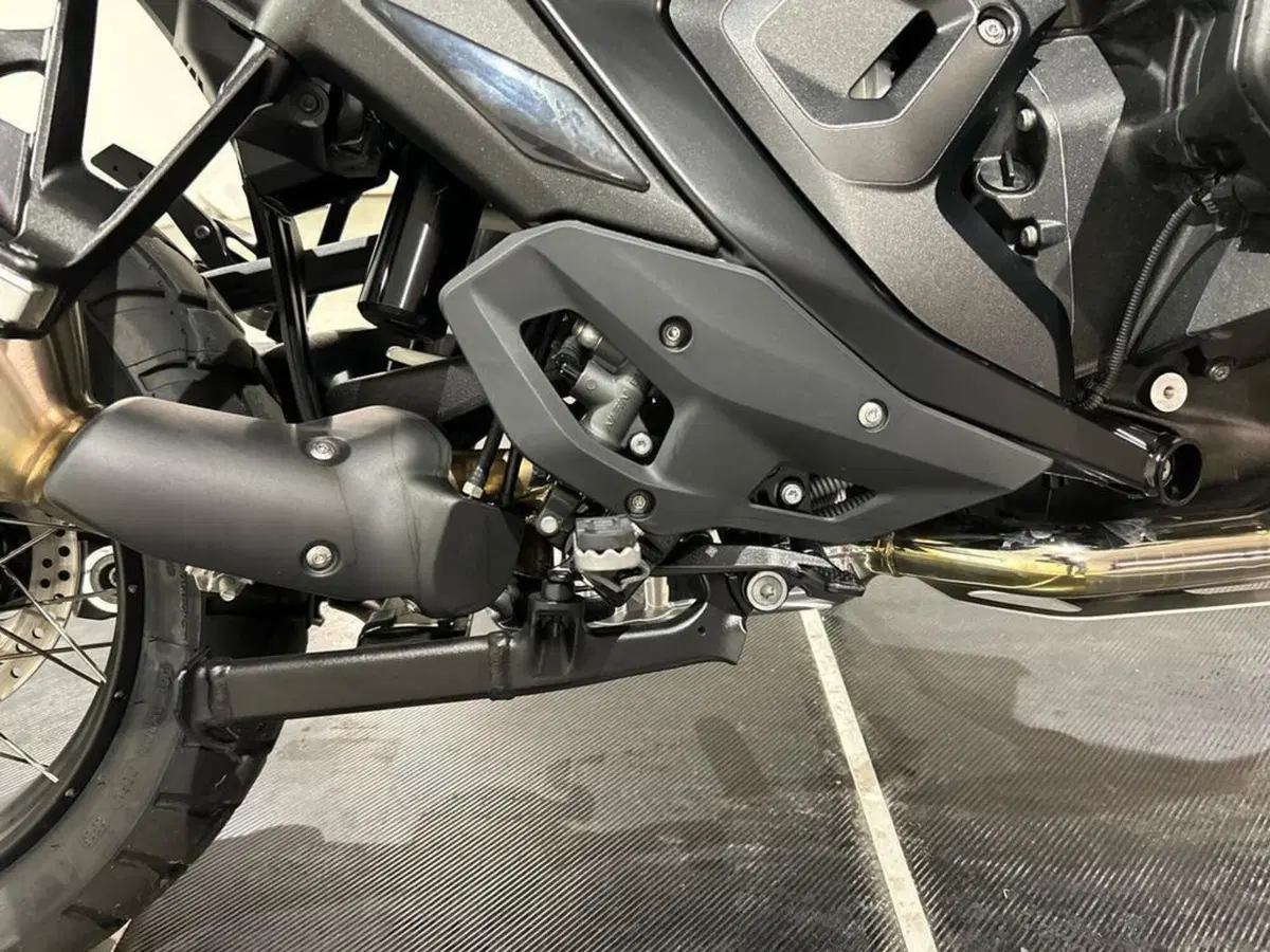 Bmw R 1300 GS (2023 - 26) (12)