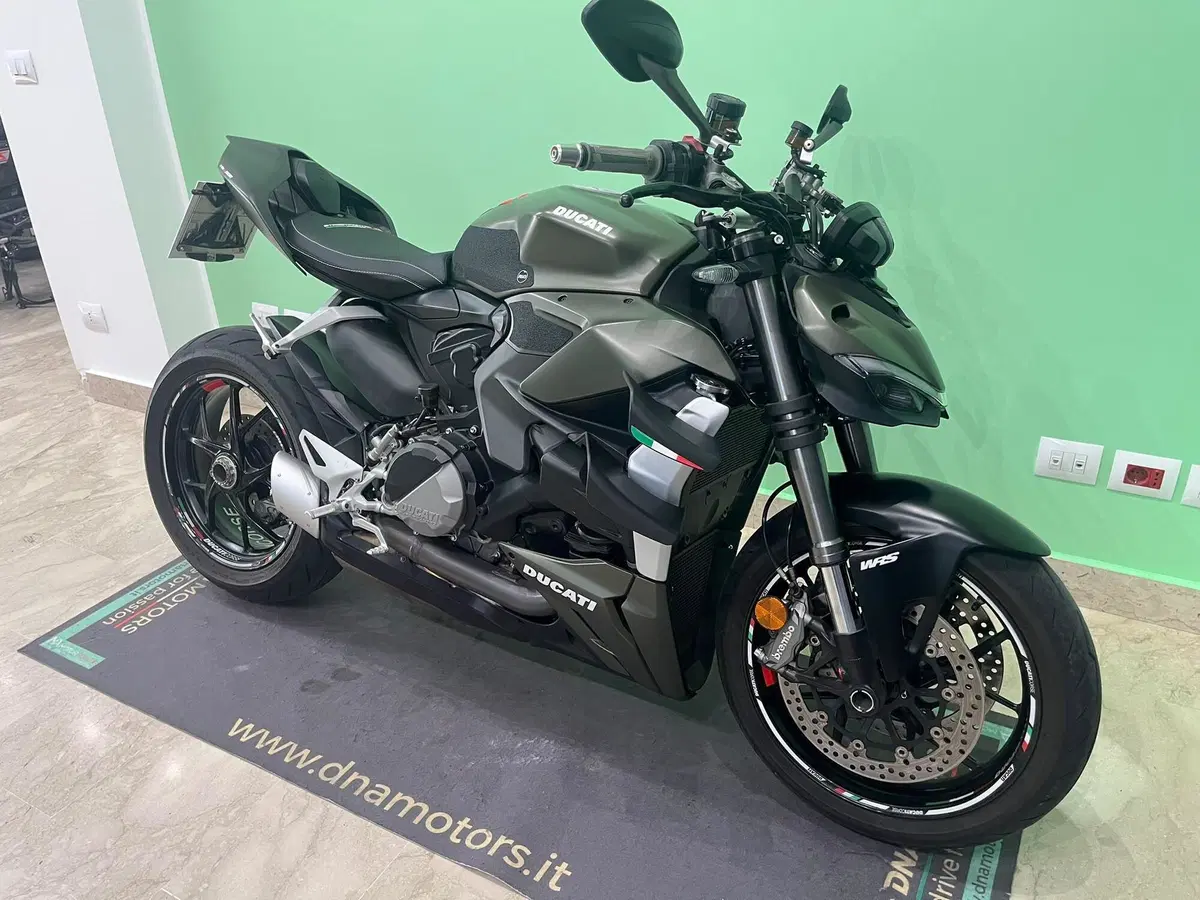 Ducati Streetfighter V2 (2022 - 24) (6)