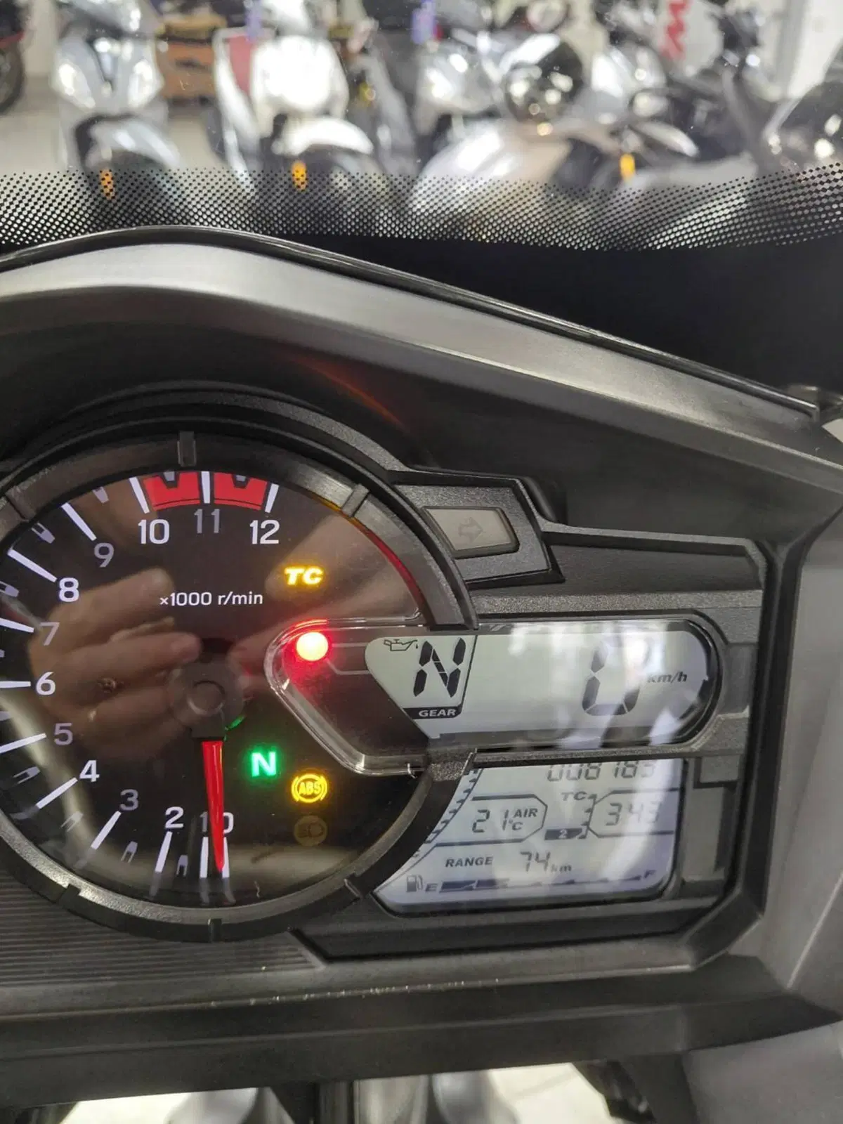Suzuki V-Strom 650 ABS (2017 - 20) (4)