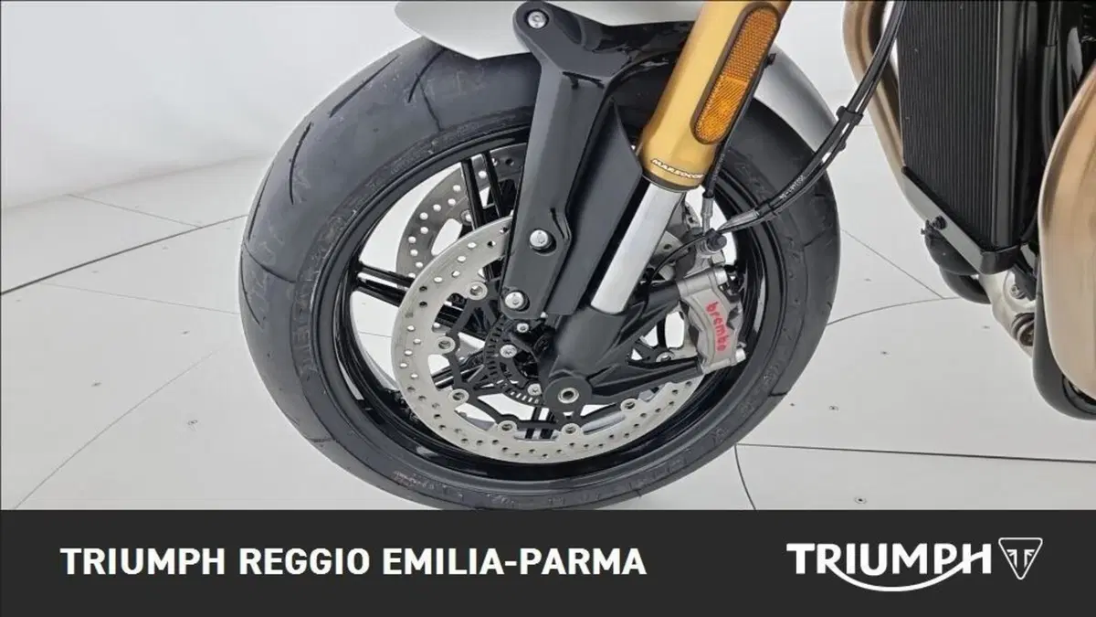 Triumph Speed Twin 1200 RS (2025 - 26) (22)