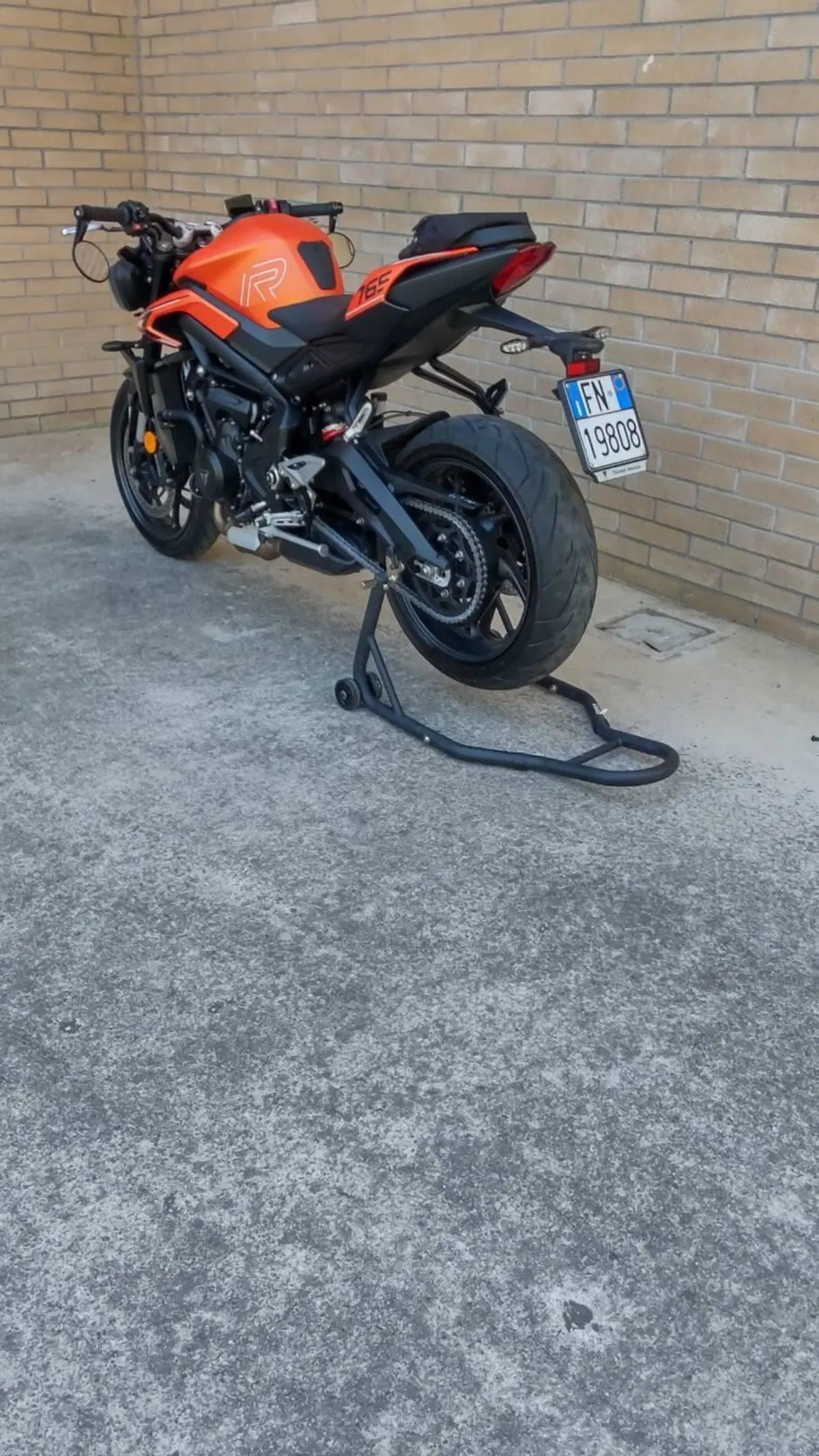 Triumph Street Triple 765 R (2023 - 26) (5)