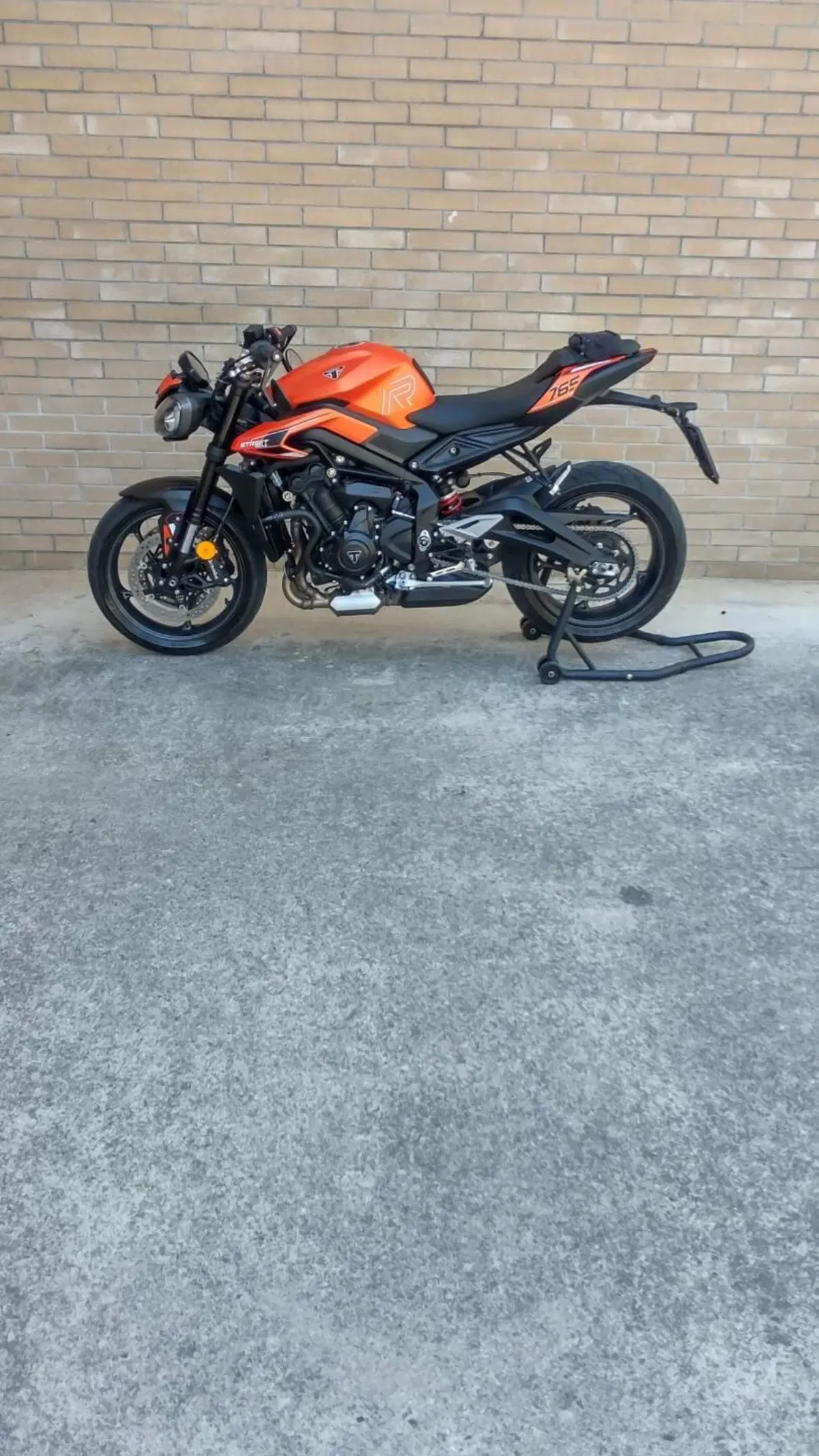 Triumph Street Triple 765 R (2023 - 26) (6)