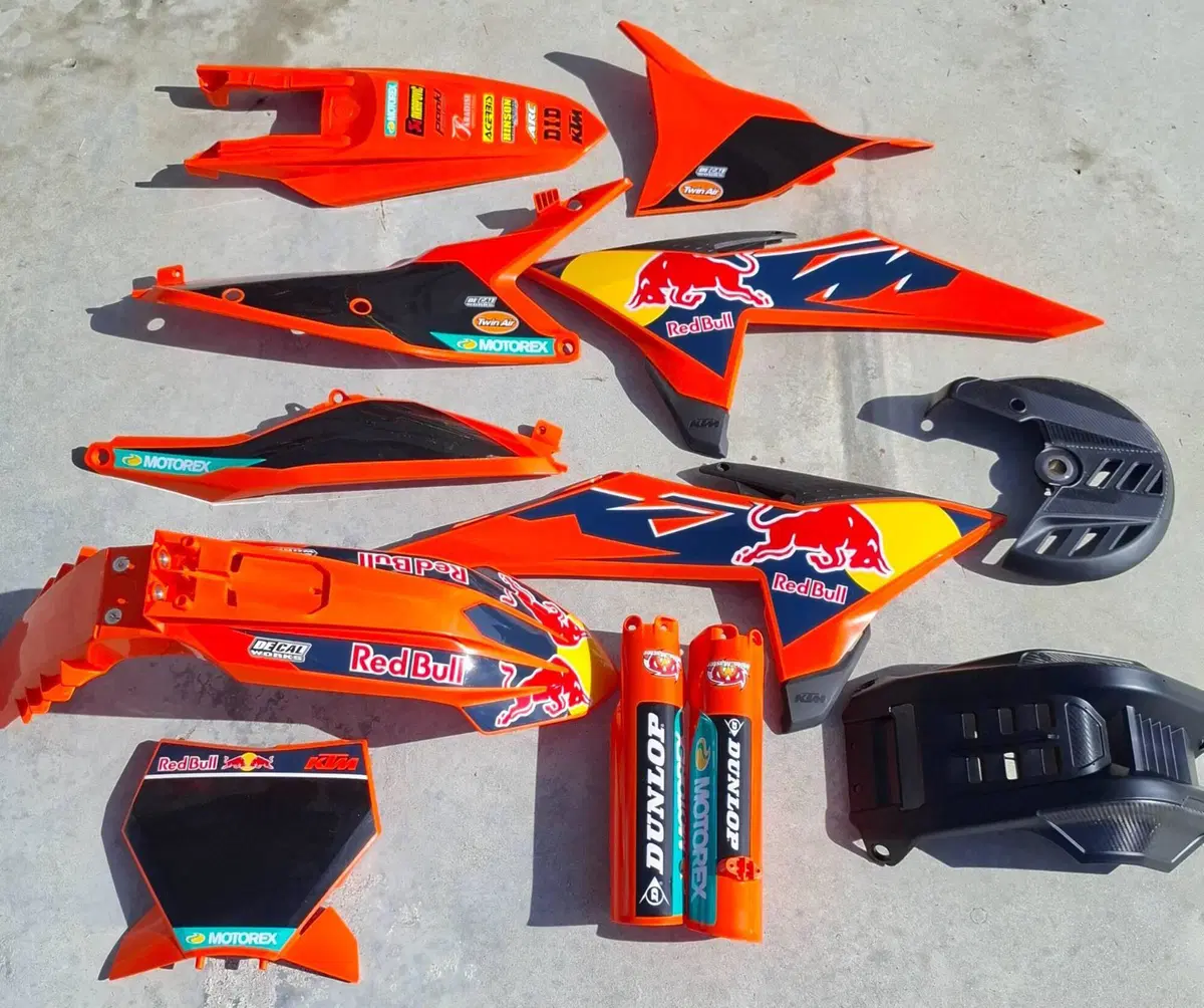 KTM 250 SX-F Factory Edition (2026) (3)