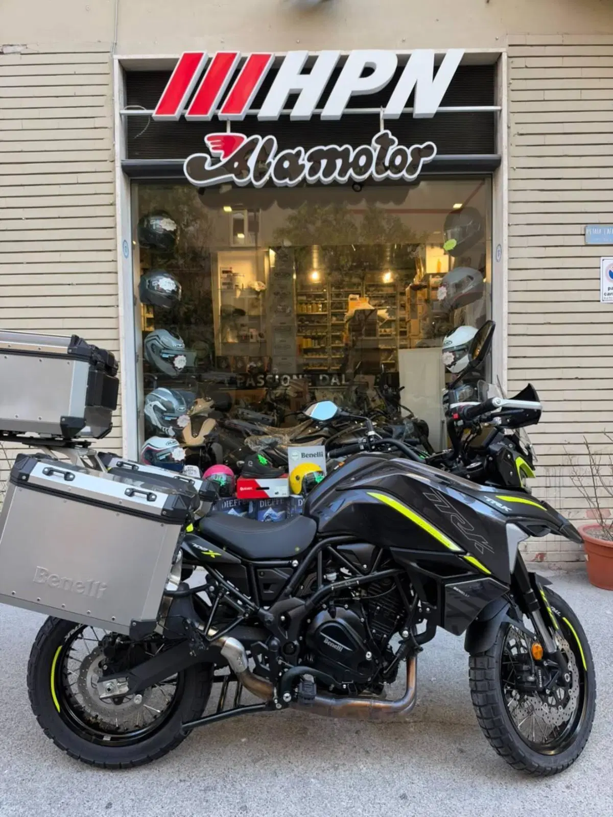 Benelli TRK 702X (2023 - 25) (2)