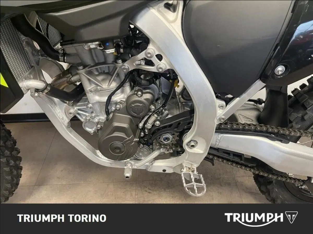 Triumph TF 250-X (2027) (8)