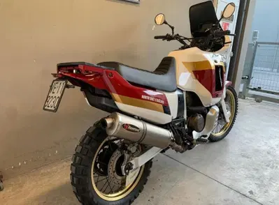 Honda Africa Twin XRV 750 (1992) usata