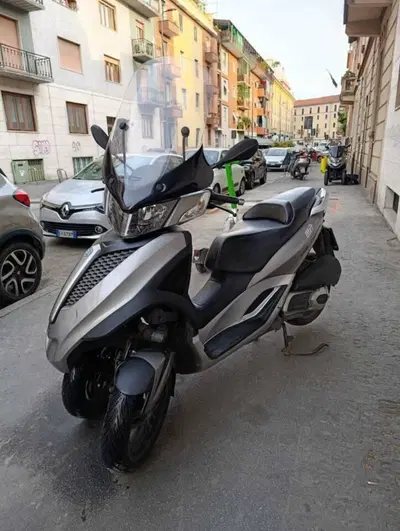 Piaggio Mp3 300 ie Yourban LT (2011 - 16) usata