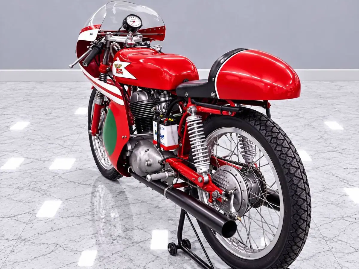 Moto Morini 175 PISTA REPLICA SETTEBELLO (8)