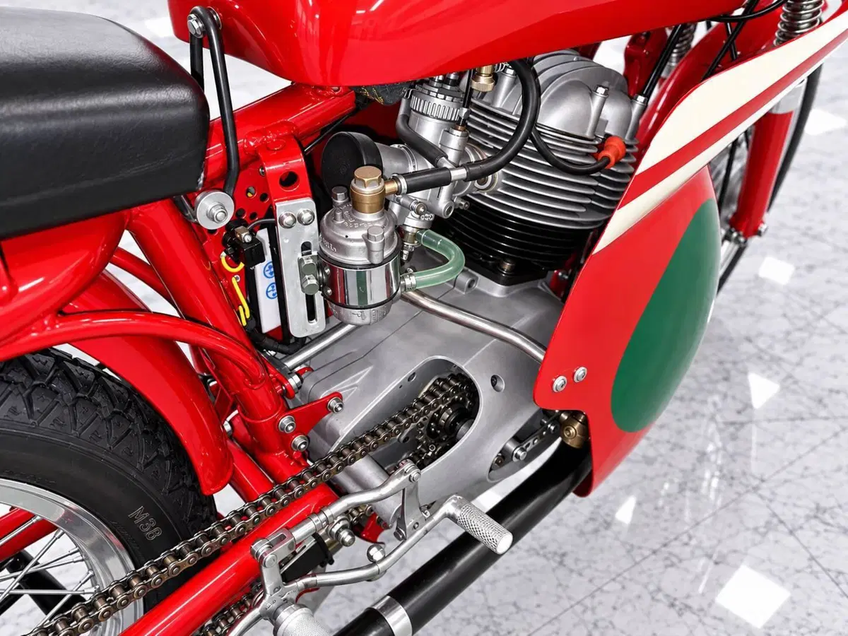 Moto Morini 175 PISTA REPLICA SETTEBELLO (11)