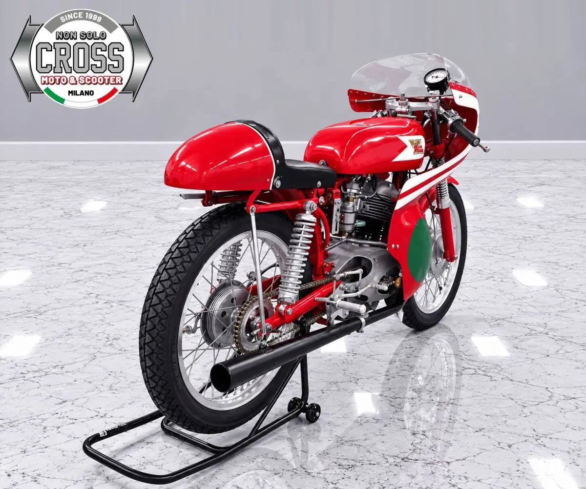 Moto Morini 175 PISTA REPLICA SETTEBELLO (7)