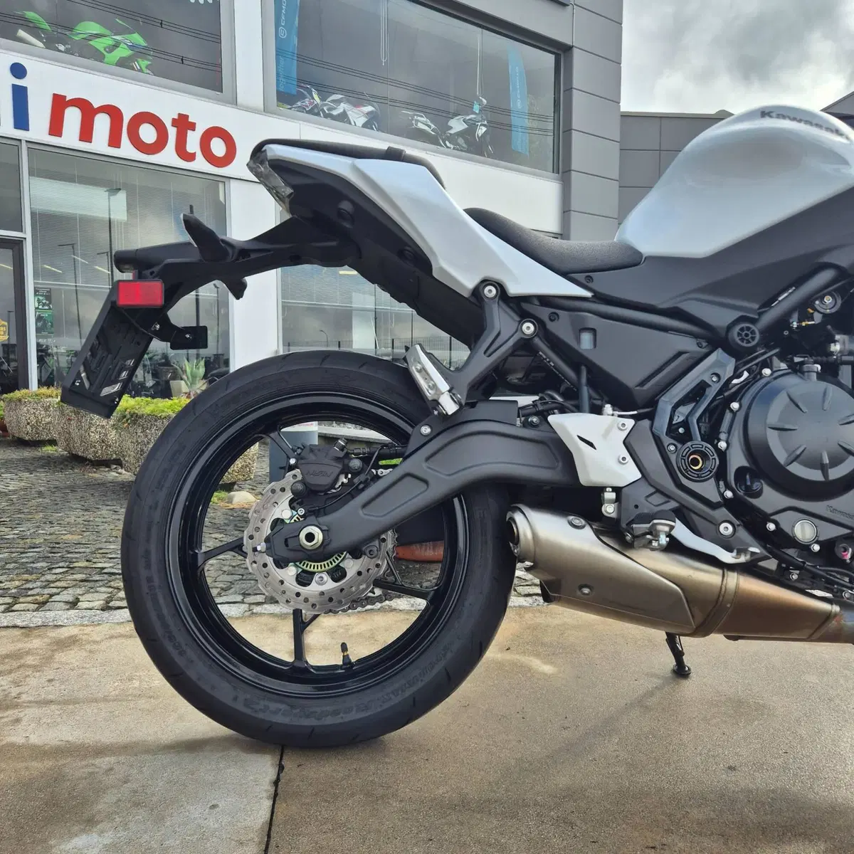 Kawasaki Z 650 (2025 - 27) (5)