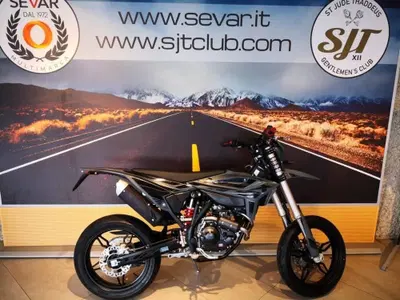 Betamotor RR 125 4T Motard T - X Special Edition (2025 - 26) nuova