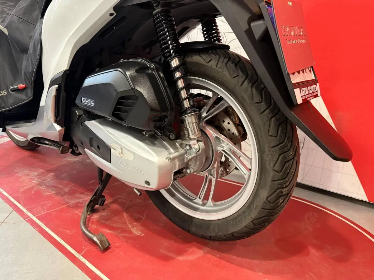 Honda SH 125i (2017 - 19) (11)