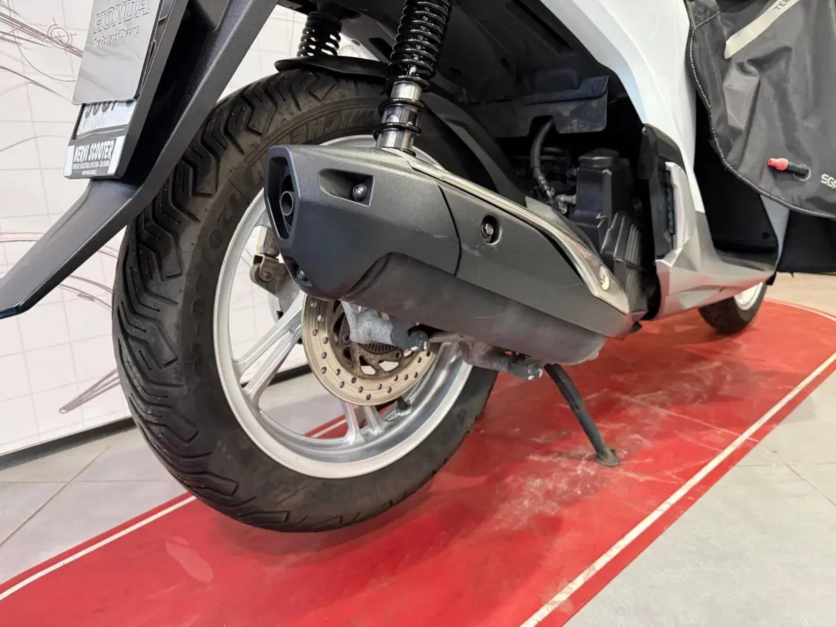 Honda SH 125i (2017 - 19) (12)