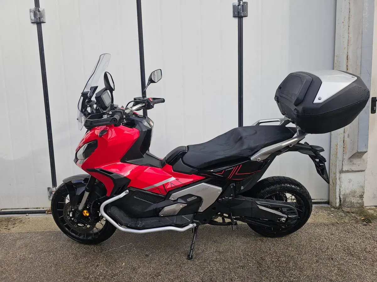 Honda X-ADV 750 DCT (2021 - 24) (2)