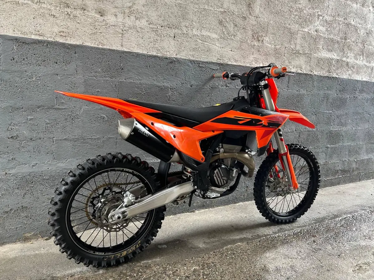 KTM 350 SX-F (2025) (4)