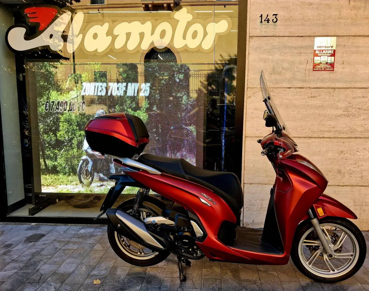 Honda SH 350 (2021 - 24) (4)