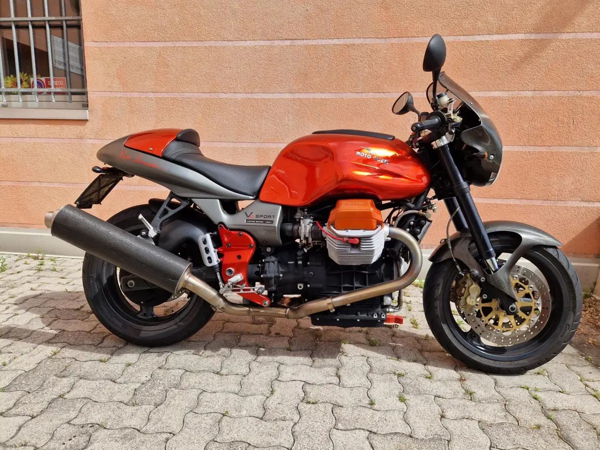 Moto Guzzi MOTO GUZZI V11 SPORT ROSSO MANDELLO (2)