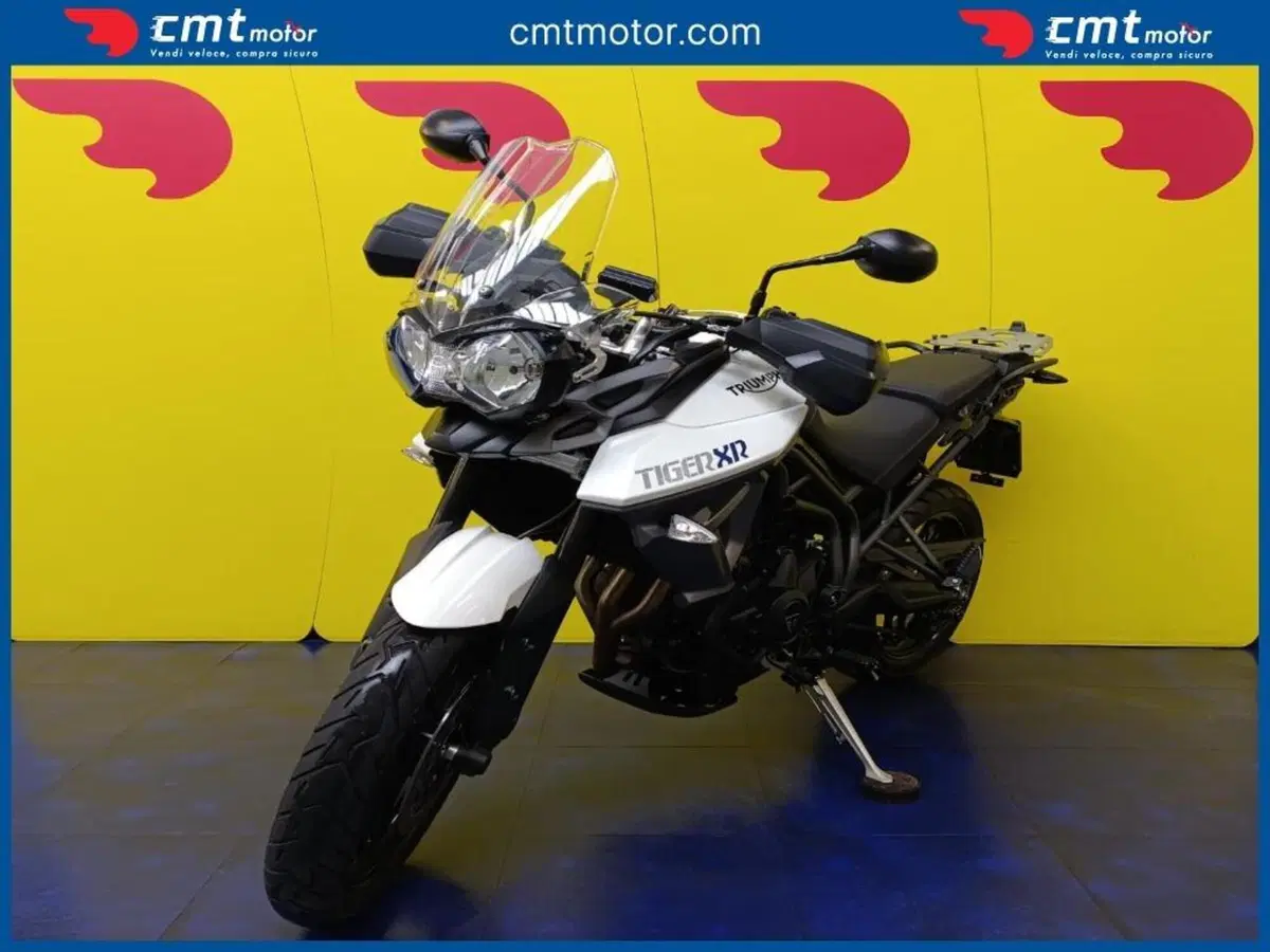 Triumph Tiger 800 XR (2015 - 17) (2)