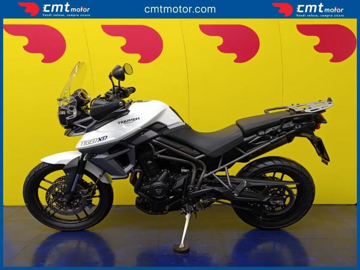Triumph Tiger 800 XR (2015 - 17) (3)