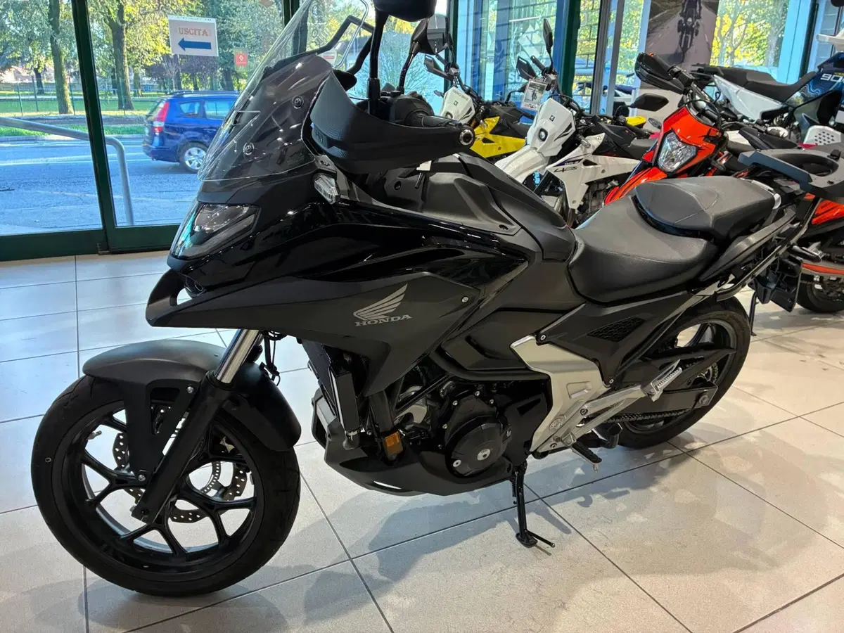 Honda NC 750 X DCT (2021 - 24) (4)