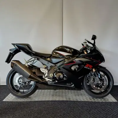 Suzuki GSX-R1000 (2005 - 06) usata