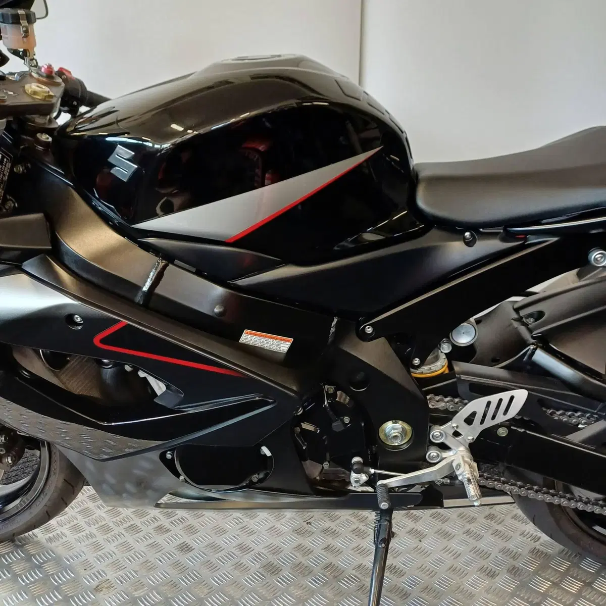 Suzuki GSX-R1000 (2005 - 06) (11)